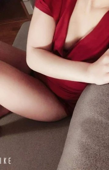 中村ひとみ(42)