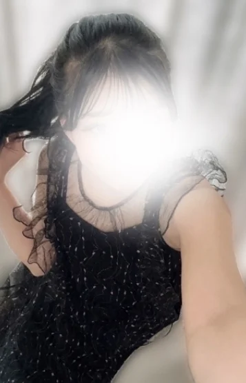 森野ひかり(23)