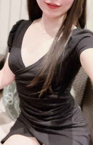 綾華(28)