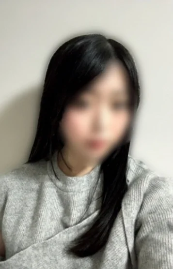 優希なぎさ(23)