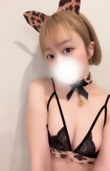ユア(E)(22)