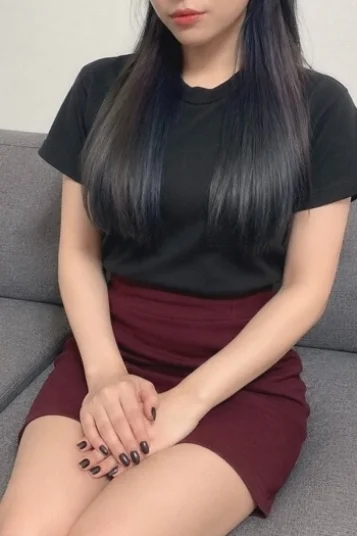 麻紀(30)